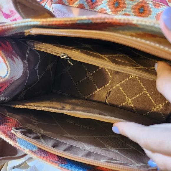 Wrangler Women's Tote Bag with Aztec Design - Brown and Blue - Picture 4 of 4